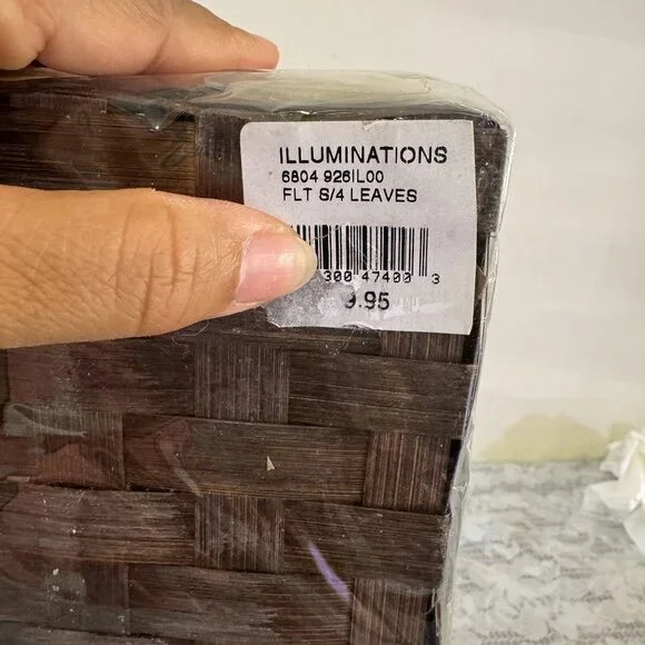 NWOT!! Illumination Autum Leaf Floating Candles in Basket Tray Set of 4 - Picture 4 of 8